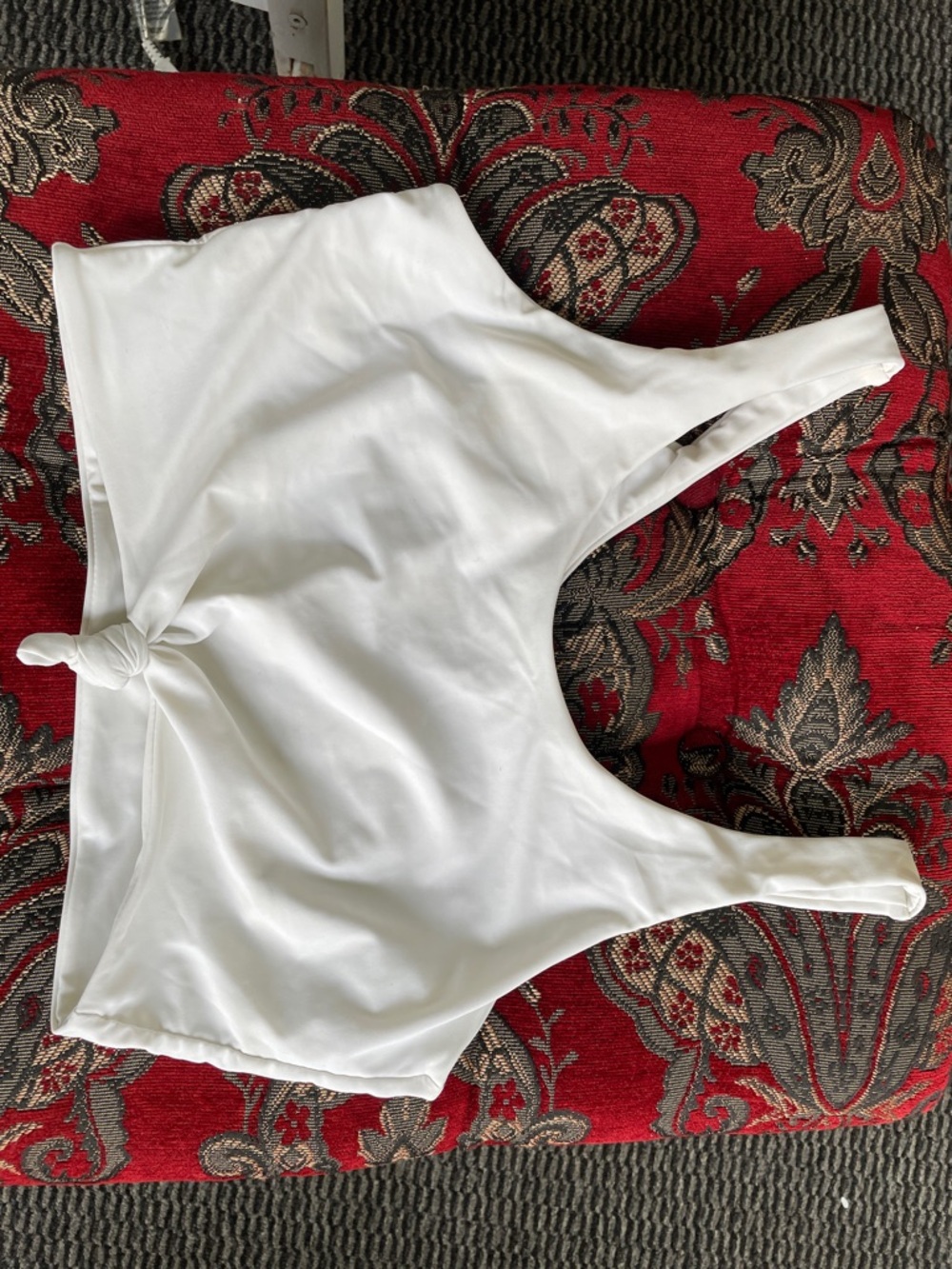 Zaful White Knot-Front Bikini Top